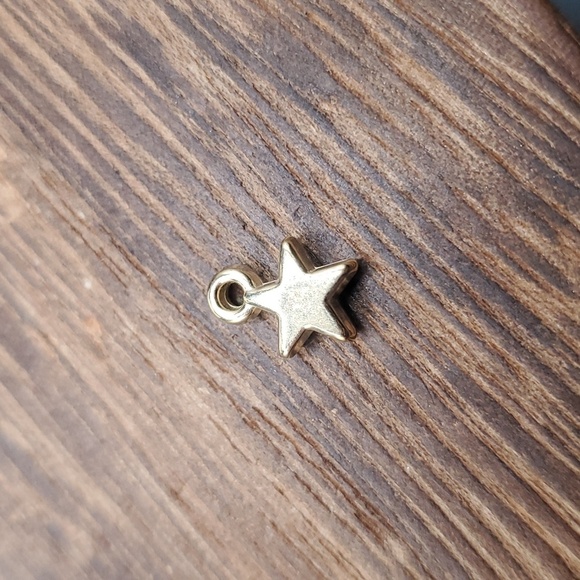 Vermeil shooting star charm - Picture 1 of 2